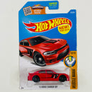 2016 Hot Wheels Muscle Mania 15 Dodge Charger SRT rojo PR5 Primera Edición