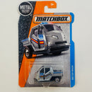 2016 Matchbox MBX Adventure City MBX Metro Police Meter Made plata - Detalla Burbuja