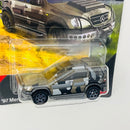 2025 Matchbox Jurassic World Rebirth 97 Mercedes Benz ML 320 marrón camuflado