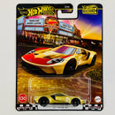 2025 Hot Wheels Premium Boulevard 17 Ford GT dorado metálico Llantas de Goma RR