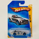 2009 Hot Wheels New Models Triumph TR6 plata metálico 5SP Primera Edición