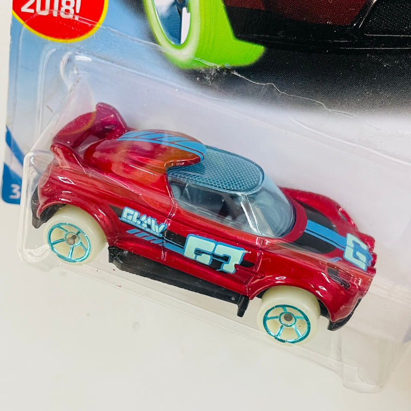 2018 Hot Wheels HW Glow Wheels Hi Beam rojo GitD OH5 Primera Edición