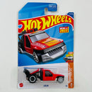 2022 Hot Wheels HW Hot Trucks Lolux rojo metálico MC5 con 10SP Primera Edición