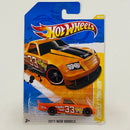 2011 Hot Wheels New Models Circle Trucker naranja MC5 Primera Edición