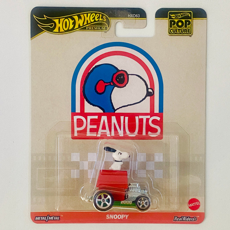 2025 Hot Wheels Premium Pop Culture Peanuts Snoopy rojo Llantas de Goma RR