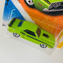 2011 Hot Wheels New Models 71 Dodge Challenger verde 5SP Primera Edición