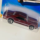 2010 Hot Wheels New Models 67 Chevelle SS 396 rojo metálico 5SP Primera Edición
