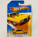 2011 Hot Wheels New Models 70 Pontiac GTO Judge amarillo metálico 5SP Primera Edición