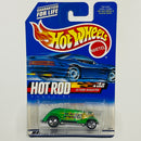 2000 Hot Wheels Hot Rod Magazine 33 Ford Roadster verde con flamas 5SP base ZAMAC