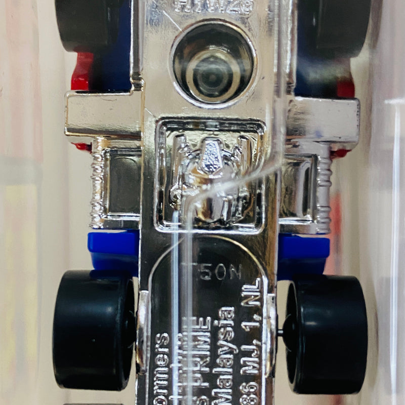 2025 Hot Wheels HW Screen Time Transformers Optimus Prime rojo con azul RSW Primera Edición