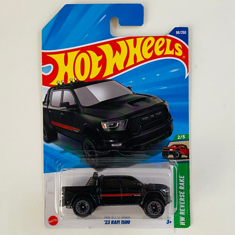 2025 Hot Wheels HW Reverse Rake 23 Dodge Ram 1500 negro BLOR