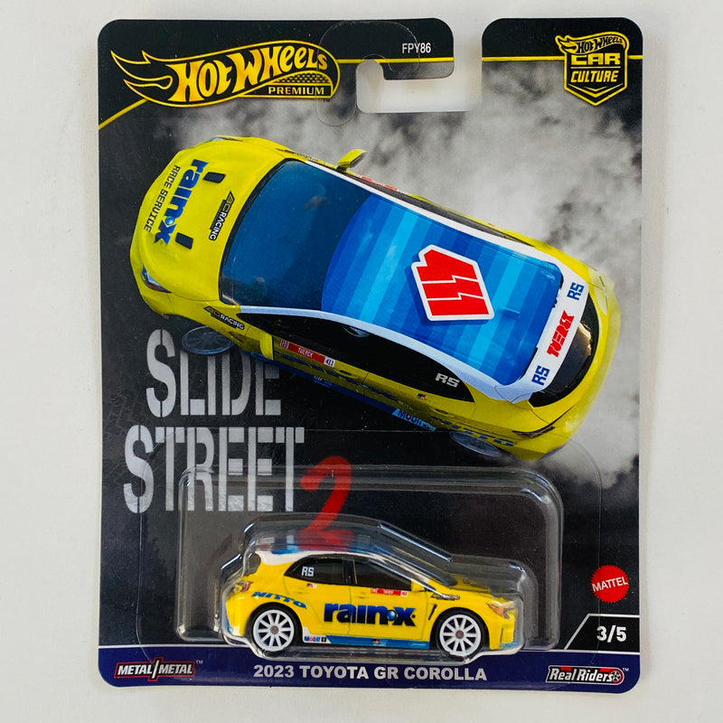 2024 Hot Wheels Premium Car Culture Slide Street 2 2023 Toyota GR Corolla amarillo Llantas de Goma RR Primera Edición