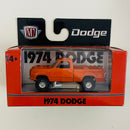 2023 M2 Machines Limited Edition 1/9,250 1974 Dodge W200 Power Wagon R80 naranja Llantas de Goma