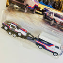 2025 Hot Wheels Premium Car Culture Team Transport DMC DeLorean en Trailer y HW Rally Hauler con Llantas de Goma RR