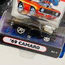 2000 Maisto Muscle Machines 69 Camaro Chevrolet negro con Tarjeta Coleccionista