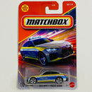 2025 Matchbox MBX Rescue 2023 BMW i4 Police Sedan plata metálico Primera Edición