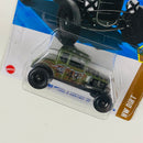 2025 Hot Wheels HW Dirt Ford Model A Custom 31 verde oliva WWIM Primera Edición