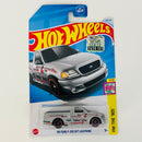 2024 Hot Wheels Factory Sealed HW The 90s 99 Ford F-150 SVT Lightning plata MC5