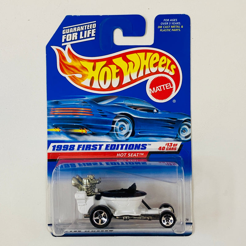 1998 Hot Wheels First Editions Hot Seat blanco 5SP base ZAMAC de Malasia Primera Edición