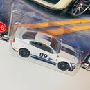 2023 Hot Wheels Premium Boulevard 20 Ford Mustang Shelby GT500 blanco Llantas de Goma RR