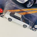 2023 Hot Wheels Premium Boulevard 77 Holden Torana A9X blanco Llantas de Goma RR Primera Edición