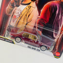 2026 Hot Wheels Premium Pop Culture Stranger Things 1983 BMW 733i granate Llantas de Goma RR Primera Edición