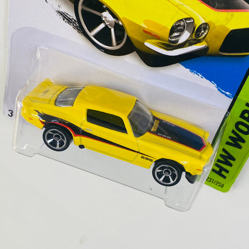 2014 Hot Wheels HW Workshop 70 Camaro amarillo MC5