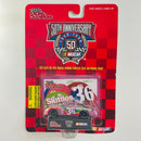 1998 Racing Champions 50th Anniversary NASCAR Ernie Irvan 36 Skittles Pontiac Grand Prix rosado Llantas Goodyear