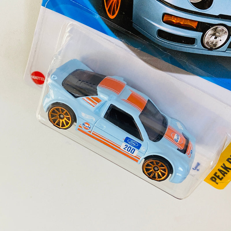 2025 Hot Wheels Peak Pursuit GULF Ford RS200 celeste 10SP - Básico del STH