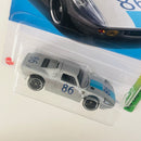 2024 Hot Wheels HW Exotics Porsche 904 Carrera GTS plata metálico DD8 Primera Edición
