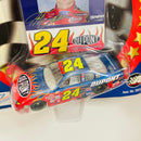2002 Hasbro Winners Circle Pit Pass Preview Series NASCAR Jeff Gordon 24 Dupont Pepsi Chevrolet Monte Carlo azul con rojo Llantas Goodyear con Fotocheck