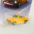 2019 Matchbox MBX Road Trip 69 BMW 2002 amarillo Primera Edición