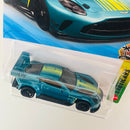 2026 Hot Wheels Exoticars 2024 Aston Martin Vantage GT3 verde británico metálico Y5 Primera Edición