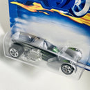 2001 Hot Wheels Skull & Crossbones Screamin Hauler plata 5SP base ZAMAC