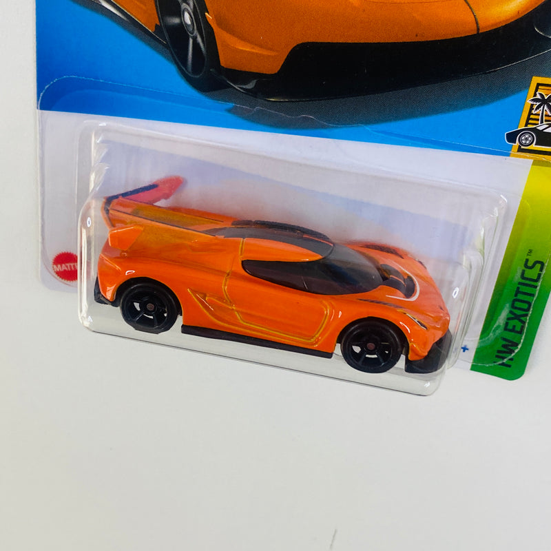 2024 Hot Wheels HW Exotics 2020 Koenigsegg Jesko naranja OH5