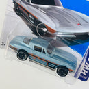 2013 Hot Wheels Corvette 60th Anniversary HW Showroom 64 Corvette Sting Ray Chevrolet celeste metálico MC5