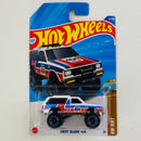 2025 Hot Wheels HW Dirt Chevy Blazer 4x4 blanco BLOR
