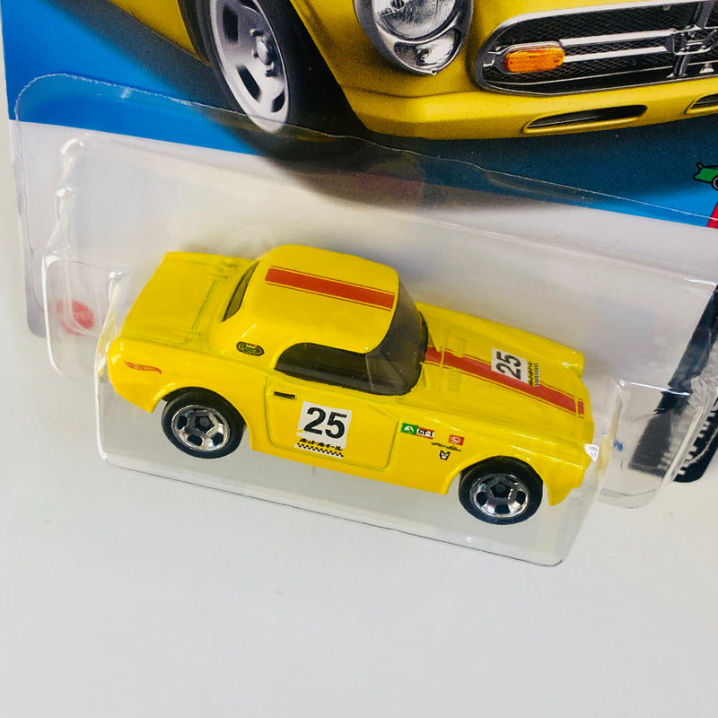 Hot Wheels - Honda S800 Racing - HW Race Day 10/10 - HRY58 - Short Card - żółty - Mattel 2024 – 1:64 Hot Wheels - Honda S800 Racing - HW Race Day 10/10 - HRY58 - Short Card - żółty - Mattel 2024 – 1:64