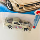 2026 Hot Wheels HW J-Imports Mazda RX-7 beige metálico L4