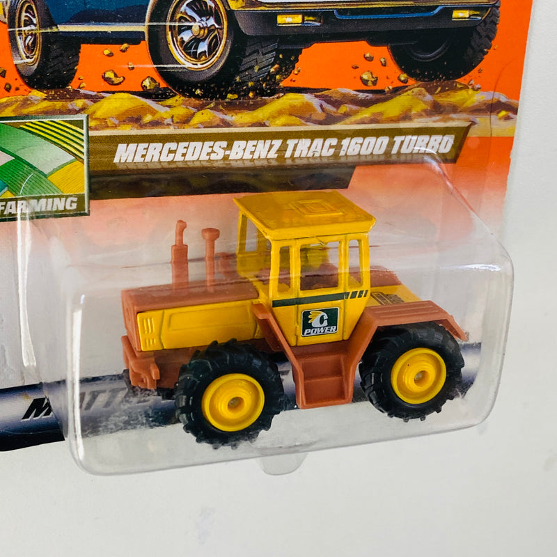 2000 Matchbox CHASE de Edición Limitada Farming Mercedes Benz Trac 1600 Turbo amarillo con marrón