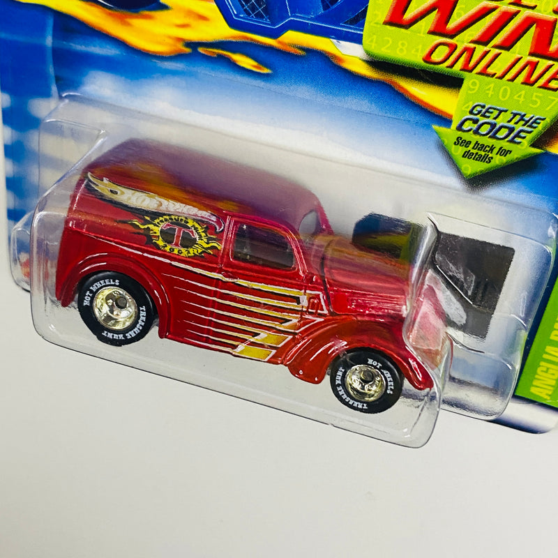 2002 Hot Wheels Treasure Hunt Anglia Panel Ford rojo metálico Llantas de Goma RR - Detalle en Tarjeta