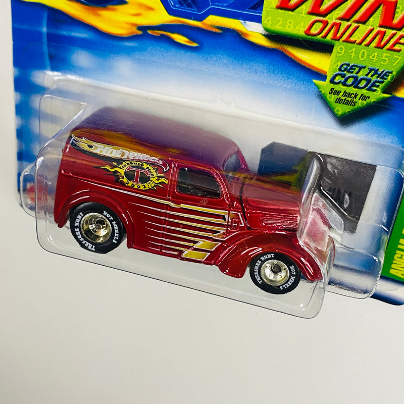 2002 Hot Wheels Treasure Hunt Anglia Panel Ford rojo metálico Llantas de Goma RR