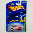 2003 Hot Wheels Treasure Hunt T-Hunt Midnight Otto 1932 Ford Sedan blanco con rojo Llantas de Goma RR