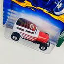 2003 Hot Wheels Treasure Hunt T-Hunt Midnight Otto 1932 Ford Sedan blanco con rojo Llantas de Goma RR