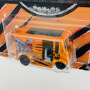 2022 Hot Wheels Premium Pop Culture Jurassic World Bread Box Jeep FJ-3 naranja Llantas de Goma RR