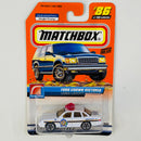 2000 Matchbox CHASE de Edición Limitada Police Patrol 1997 Ford Crown Victoria Police Car blanco