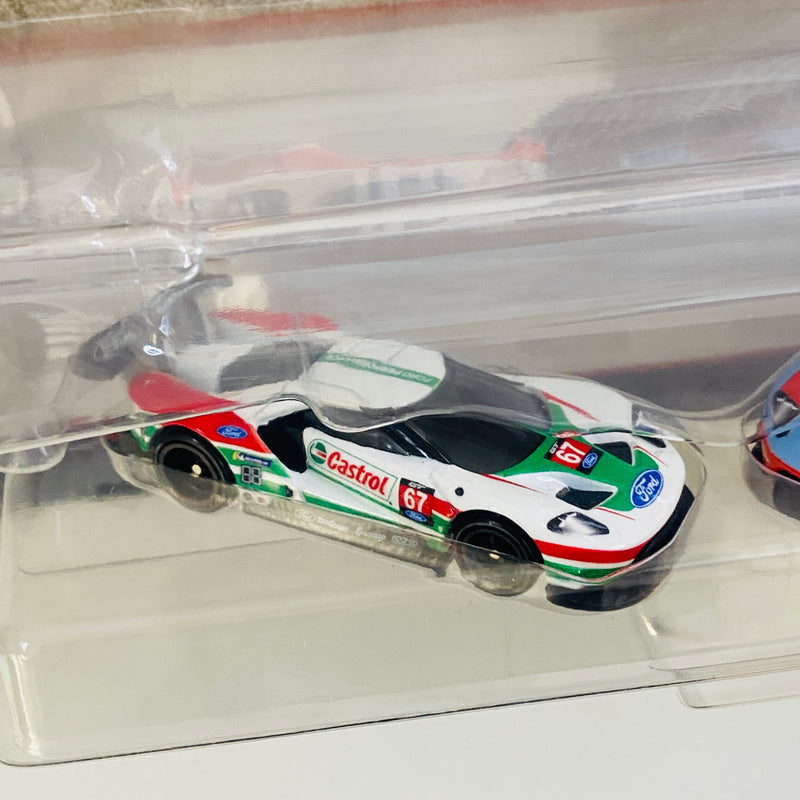 2022 Hot Wheels Premium Car Culture Ford GT 2 Pack Set de 2 - Castrol 16 Ford GT Race y Eco Boost 16 Ford GT Race con Llantas de Goma RR