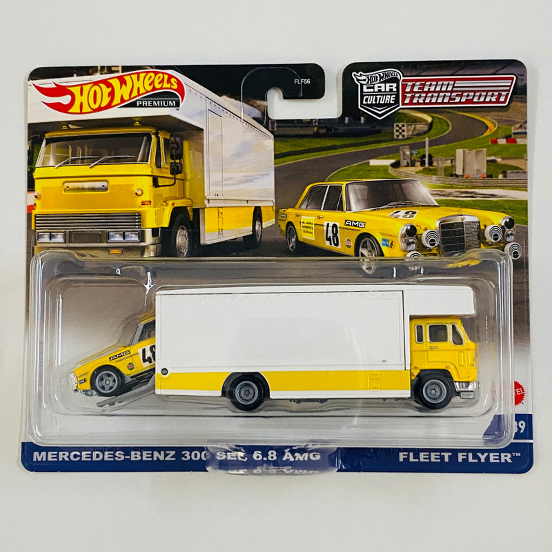 2022 Hot Wheels Premium Car Culture Team Transport Mercedes Benz 300 SEL 6.8 AMG y camión Fleet Flyer con Llantas de Goma RR