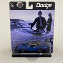 2023 M2 Machines Auto-Drivers Limited Edition 1/9,600 1971 Dodge Charger R/T 440 6 Pack R99 azul Llantas de Goma
