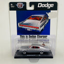 2021 M2 Machines Auto-Drivers Limited Edition 1/8,480 1966 Dodge Charger 383 R73 plata Llantas de Goma
